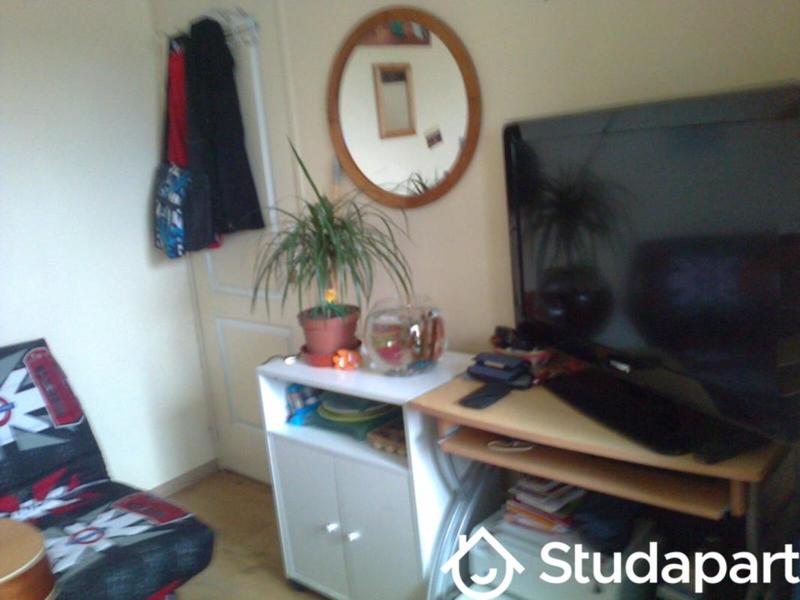 Chambre - 15 m² - 1 pièce