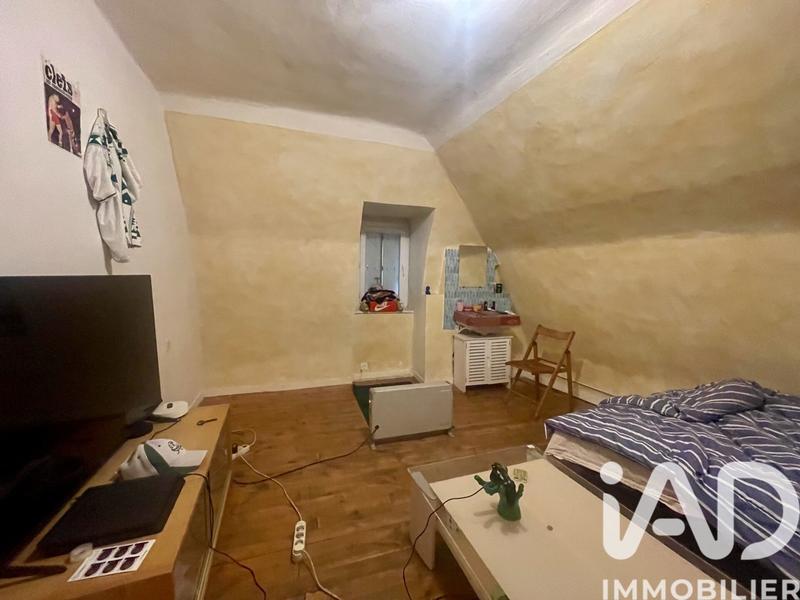 Appartement - 104 m² - 5 pièces