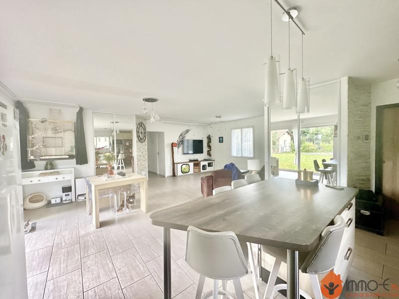 Maison - 125 m² - 7 pièces