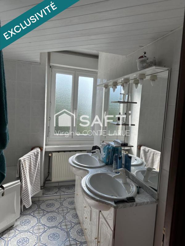 Maison - 90 m² - 5 pièces