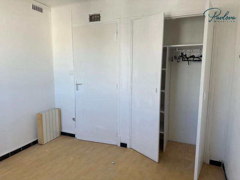 Appartement - 64 m² - 1 pièce