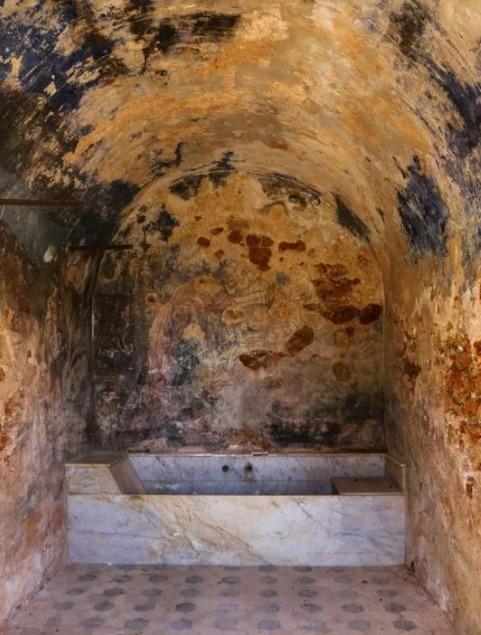 Manoir - 1 575 m² - 20 pièces