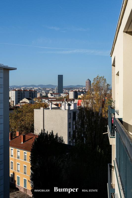 Appartement - 94 m² - 4 pièces