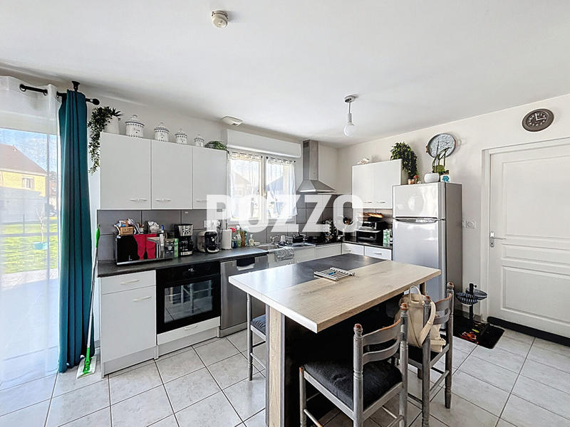 Maison - 83 m² - 4 pièces