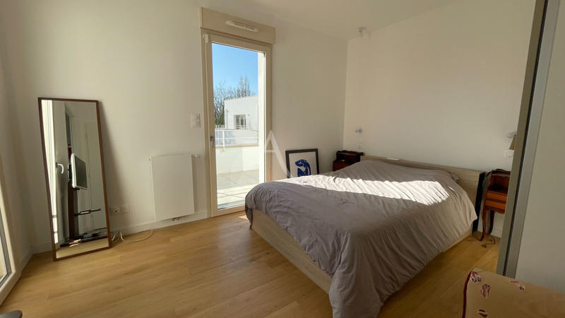 Appartement - 128 m² - 5 pièces