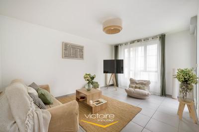 Appartement - 74 m² - 4 pièces