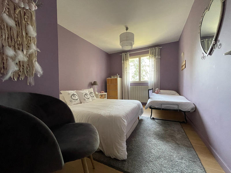 Maison - 250 m² - 7 pièces