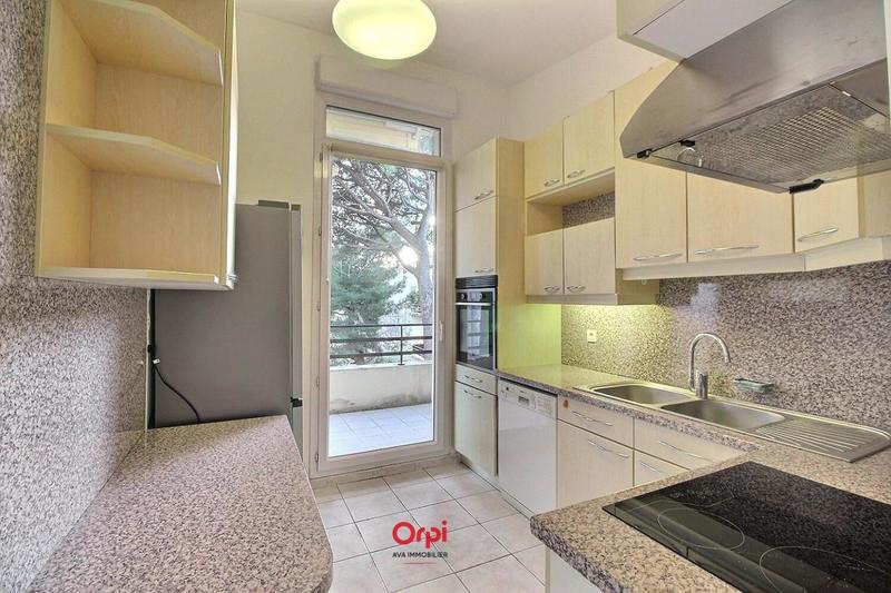 Appartement - 91 m² - 4 pièces