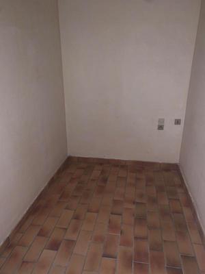 Studio - 30 m² - 1 pièce