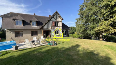 Maison - 215 m² - 7 pièces
