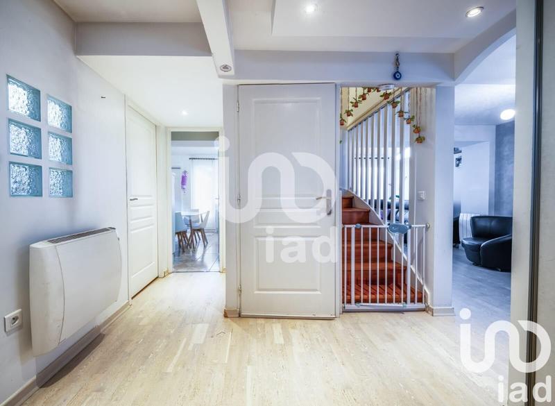 Maison - 187 m² - 6 pièces