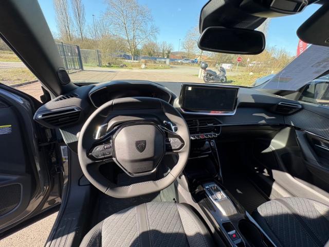 Peugeot 2008 Hybrid 145 e-Dcs6 Allure