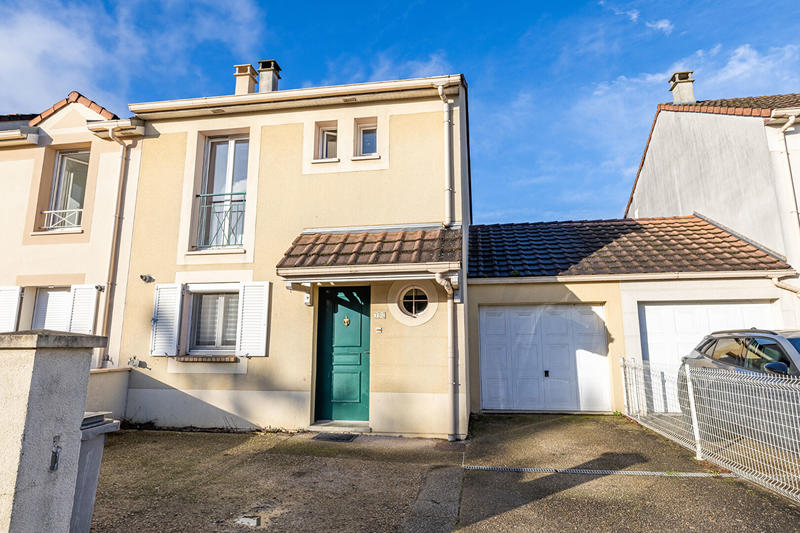 Maison - 77 m² - 4 pièces