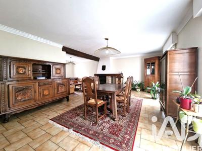 Maison - 159 m² - 6 pièces