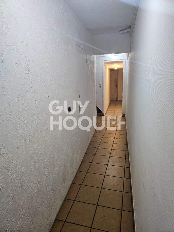 Immeuble - 155 m² - 9 pièces