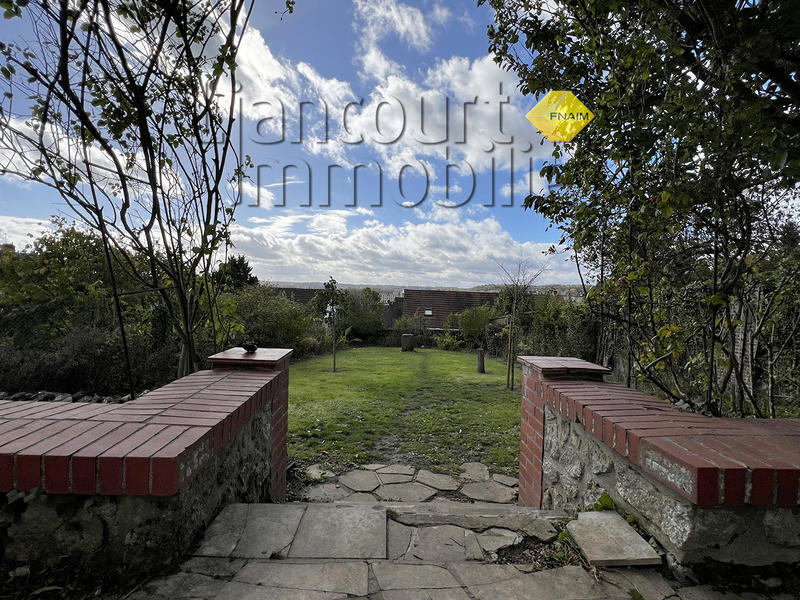 Maison - 155 m² - 8 pièces