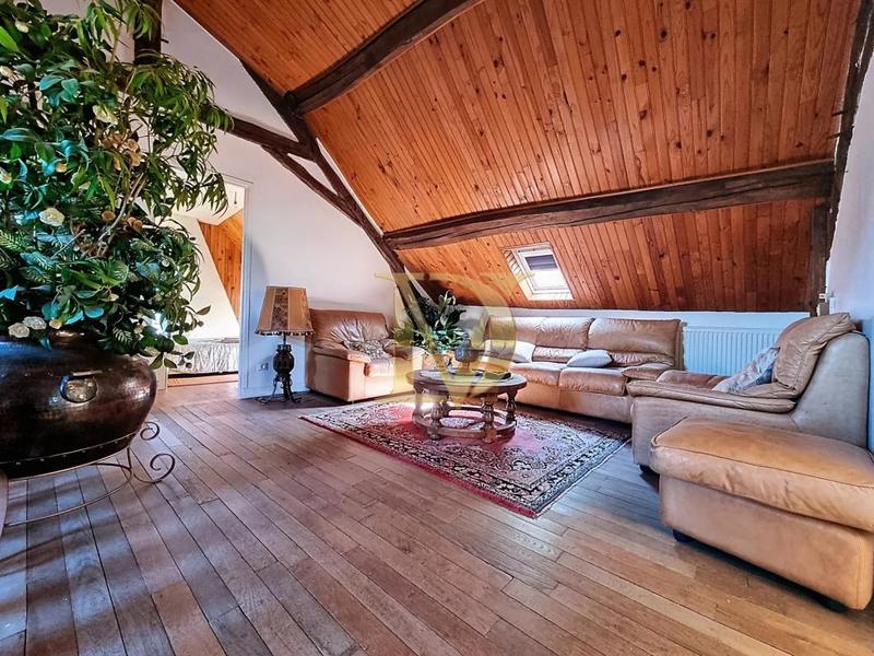 Longère - 191 m² - 7 pièces