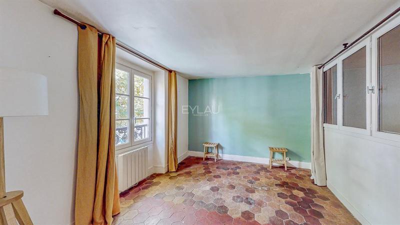 Appartement - 70 m² - 2 pièces