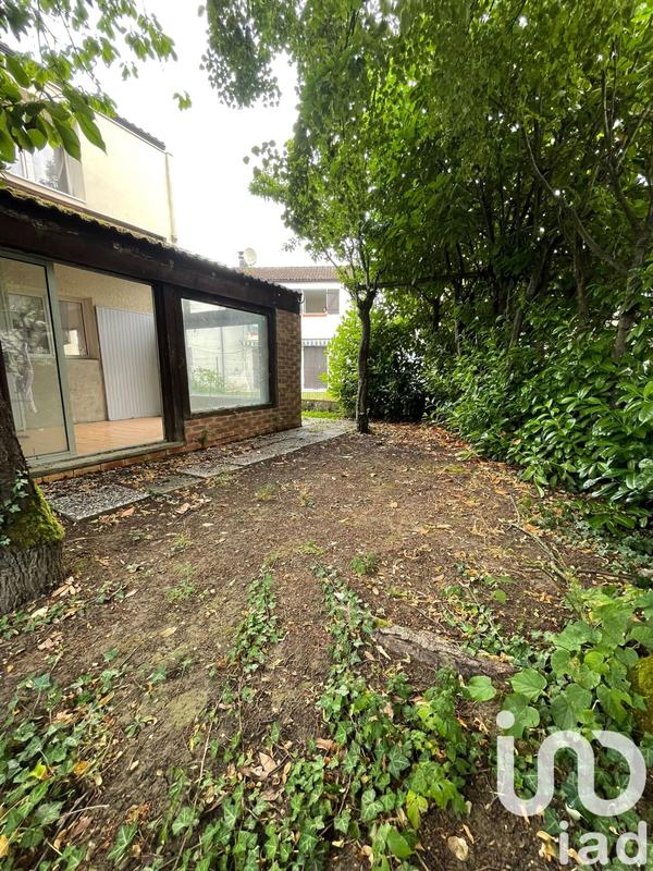 Maison - 93 m² - 5 pièces