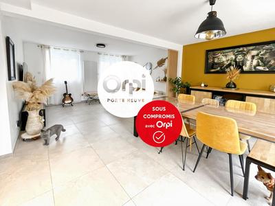 Maison - 90 m² - 4 pièces