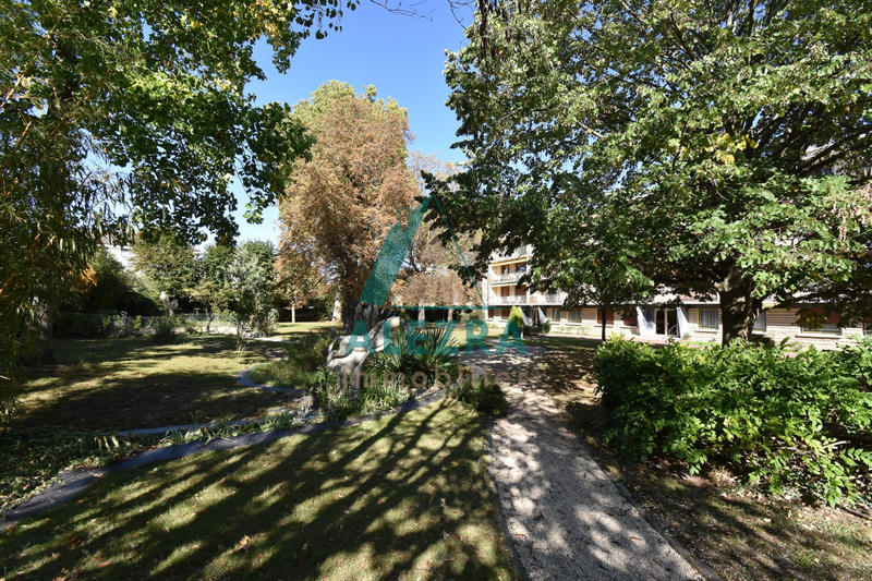 Appartement - 67 m² - 2 pièces