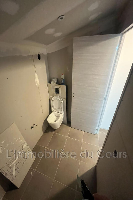 Villa - 200 m² - 4 pièces