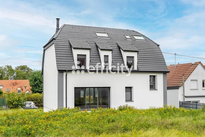 Maison - 160 m² - 8 pièces