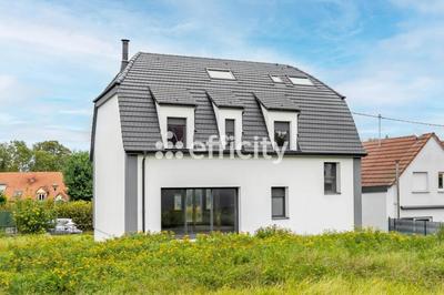 Maison - 160 m² - 8 pièces