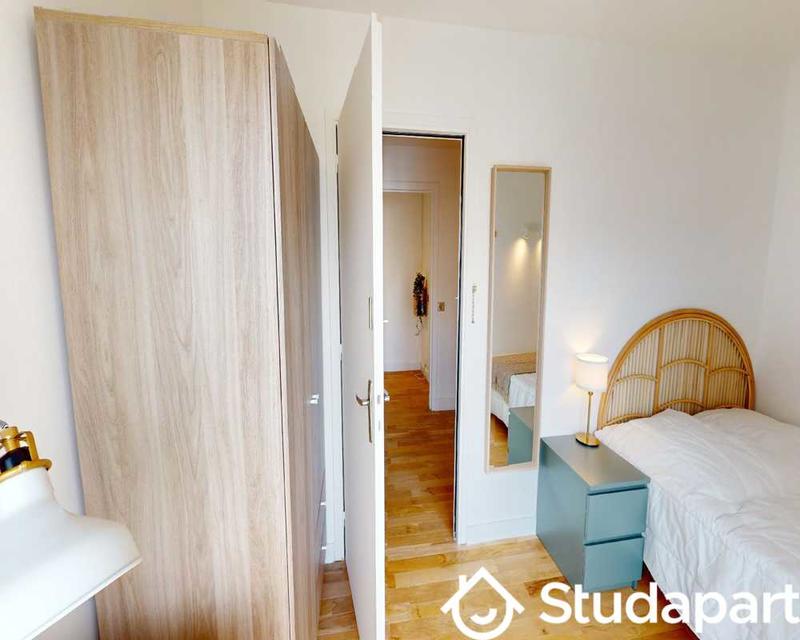 Chambre - 50 m² - 1 pièce