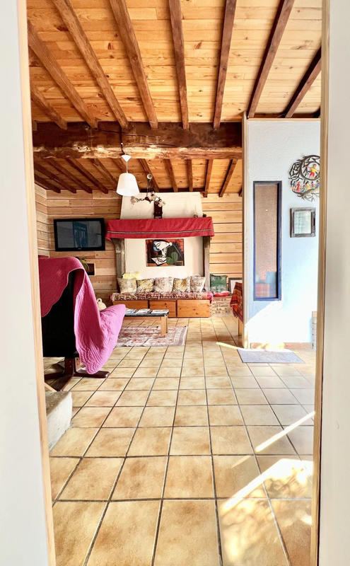Maison - 243 m² - 8 pièces