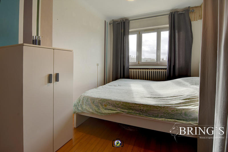 Maison - 100 m² - 6 pièces