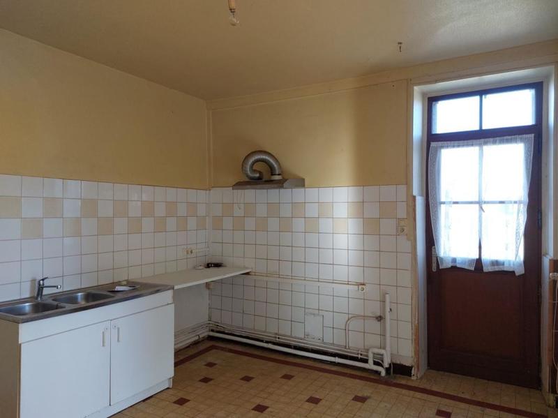 Maison - 104 m² - 5 pièces