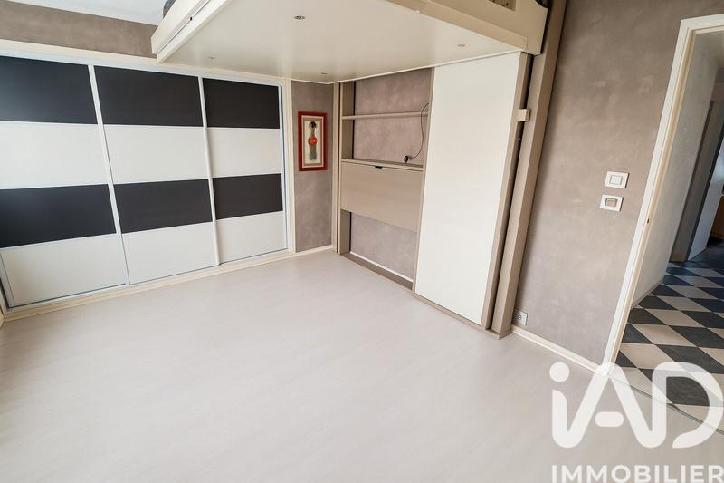 Appartement - 122 m² - 6 pièces