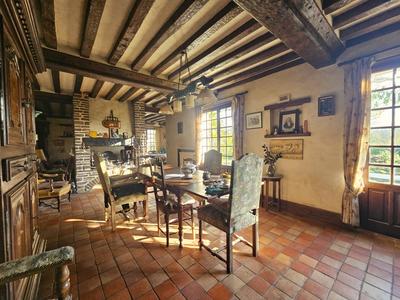 Maison - 165 m² - 7 pièces