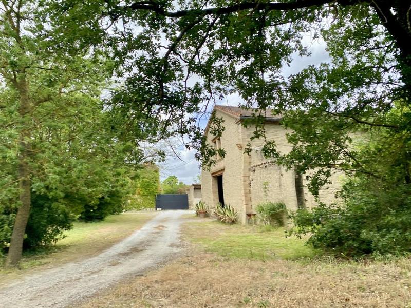 Propriété - 500 m² - 13 pièces