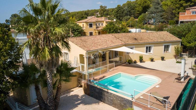 Villa - 146 m² - 5 pièces