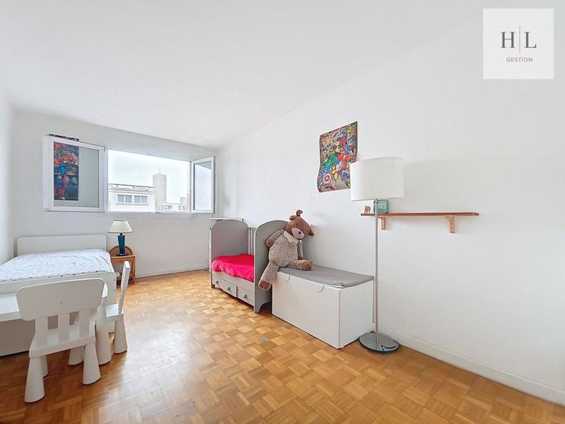 Appartement - 87 m² - 4 pièces