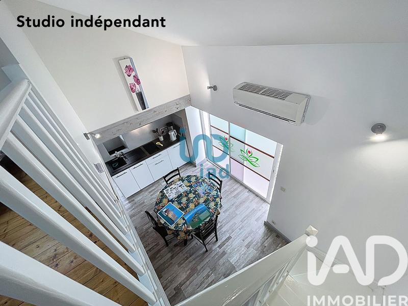 Maison - 212 m² - 8 pièces