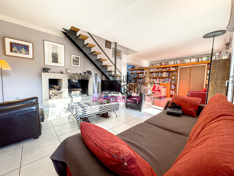 Maison - 186 m² - 5 pièces