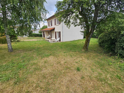 Maison - 103 m² - 5 pièces