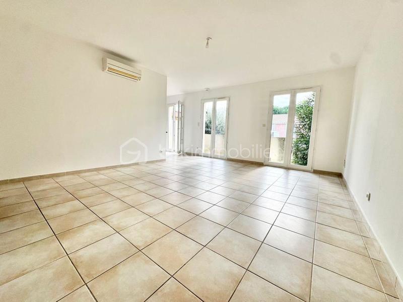 Maison traditionnelle - 99 m² - 5 pièces