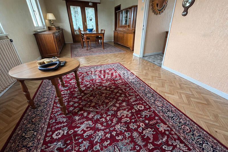 Maison - 87 m² - 5 pièces