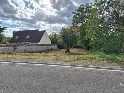 Terrain constructible - 854 m²