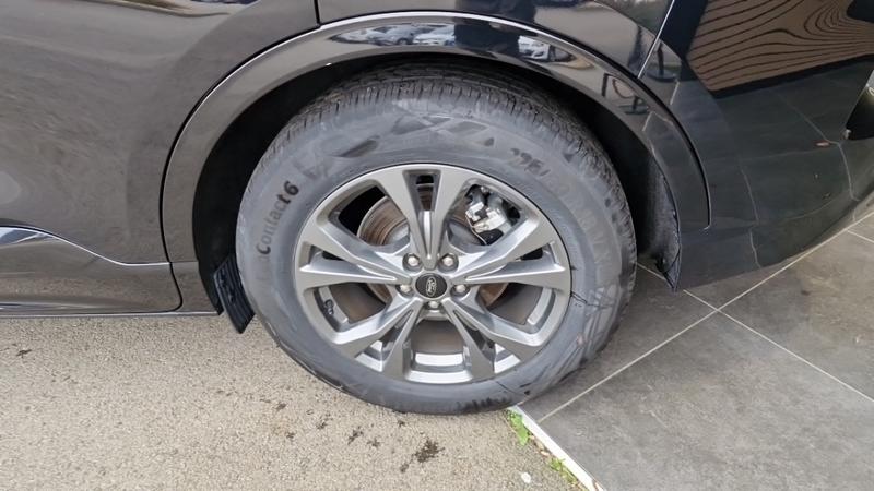 Ford Kuga III 2.5 190 hybrid Flexifuel Pshift St-Line