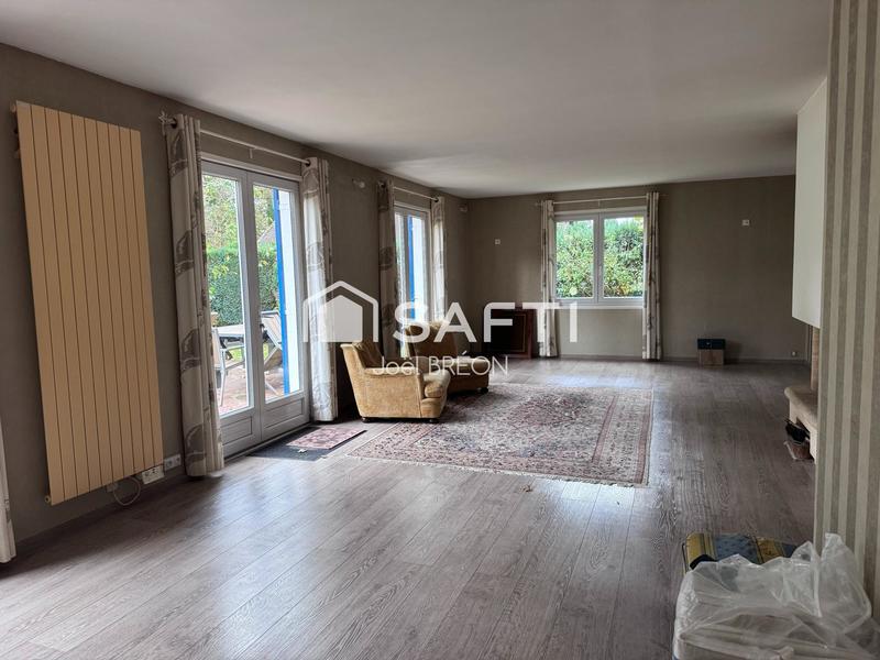 Maison - 247 m² - 6 pièces