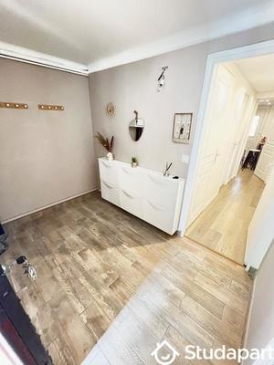 Chambre - 14 m² - 1 pièce