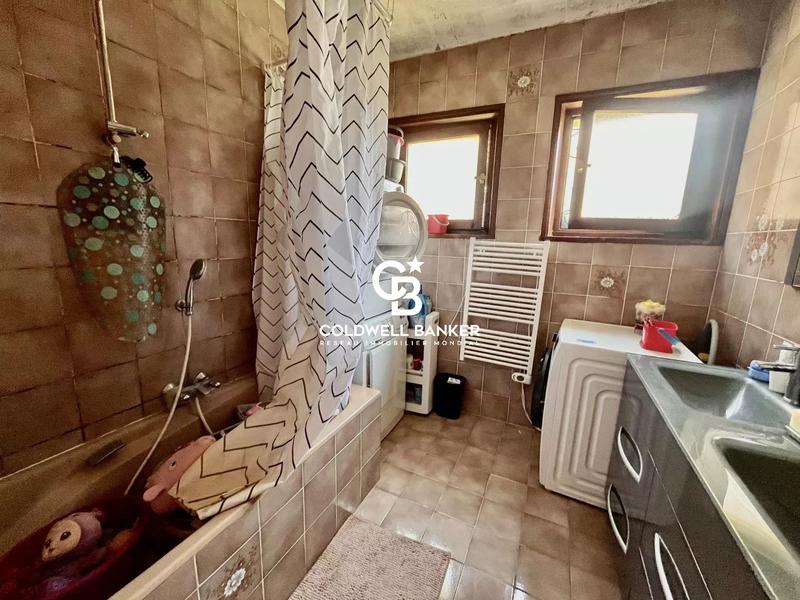 Appartement - 130 m² - 4 pièces