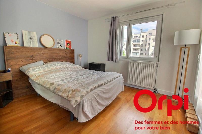 Appartement - 91 m² - 5 pièces