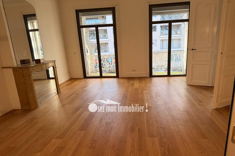 Appartement - 147 m² - 4 pièces