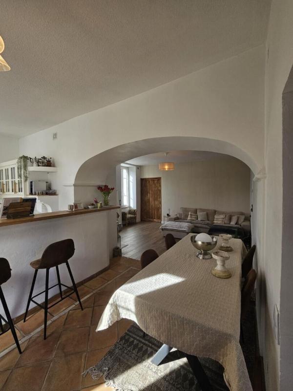 Maison - 141 m² - 6 pièces